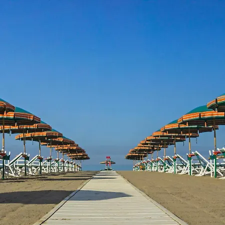 Patrizia By Interhome Vakantiehuis Marina di Pietrasanta