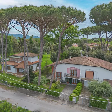 Patrizia By Interhome