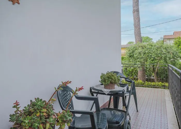 Vakantiehuis Patrizia By Interhome Marina di Pietrasanta