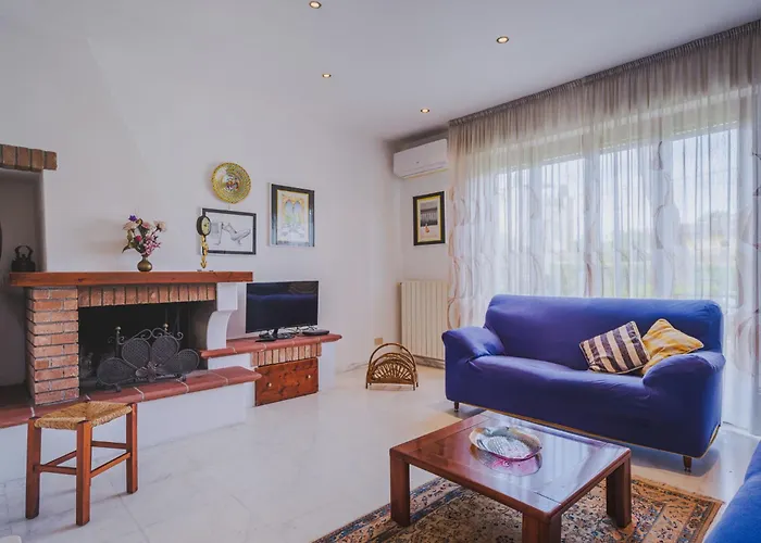 Patrizia By Interhome